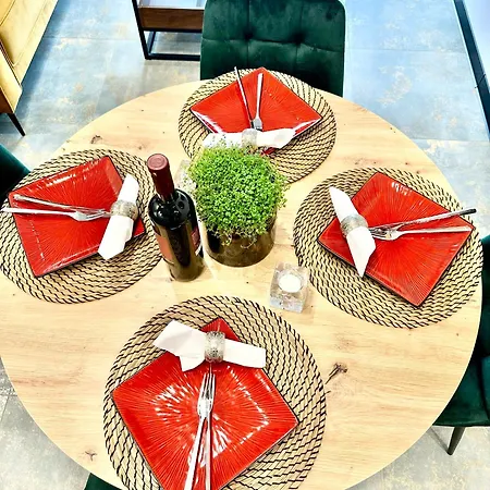 Modesta Przy Aquaparku Reda *